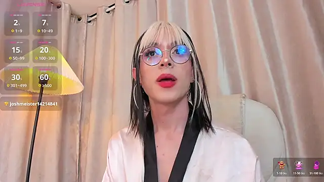 Snapshot of cleeo_nile chatting on November 14, 2025, 3:32 am cleeo nile online show from November 14, 2025, 3:32 am