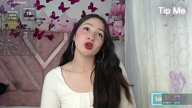 Rosaline-Baker- online show from November 13, 2025, 3:43 am