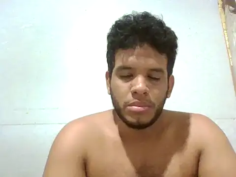 josecamsex27 online show from April 12, 2026, 10:29 am