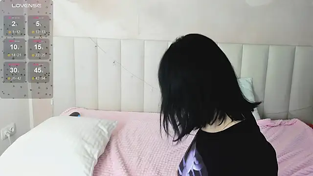 Lina Moony online show from January 11, 2026, 2:07 am