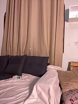 Snapshot of engelintense chatting on February 10, 2026, 7:35 pm engelintense online show from February 10, 2026, 7:35 pm