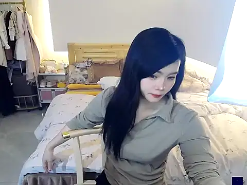 Snapshot of Shaurk chatting on November 28, 2025, 2:56 am Shaurk online show from November 28, 2025, 2:56 am