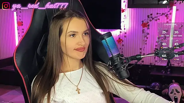 -RED HAT- online show from April 16, 2026, 9:39 pm