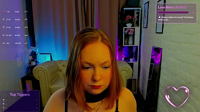 Elizabeth Walson online show from November 25, 2025, 8:31 pm