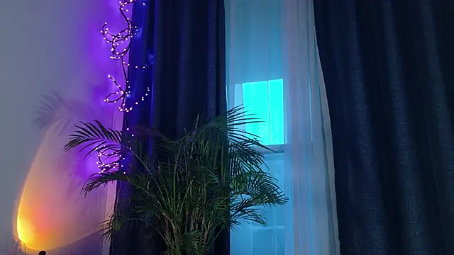 Snapshot of grayce__blossoms chatting on April 9, 2026, 11:11 pm grayce blossoms online show from April 9, 2026, 11:11 pm