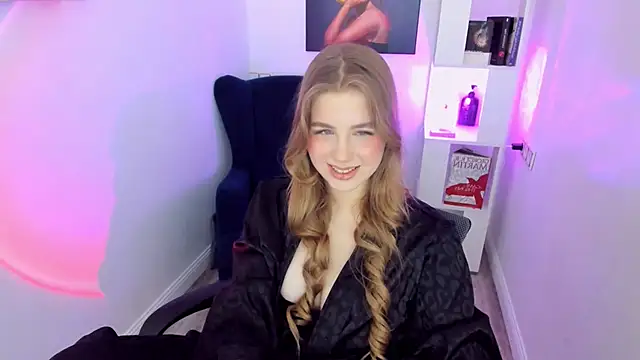 Snapshot of GoldenMirage chatting on November 29, 2025, 5:29 am GoldenMirage online show from November 29, 2025, 5:29 am