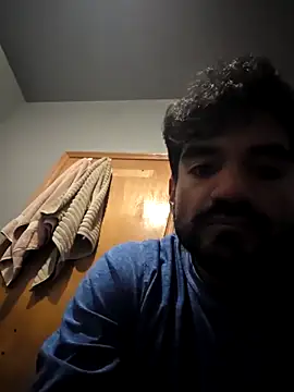 piggylatino online show from February 8, 2026, 11:35 pm