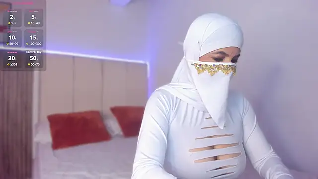 Hannaa Dolly online show from December 2, 2025, 2:45 am