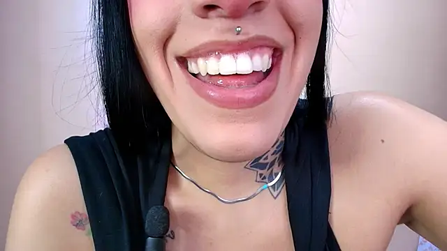 Snapshot of catte_jensen chatting on February 2, 2026, 1:37 am catte jensen online show from February 2, 2026, 1:37 am