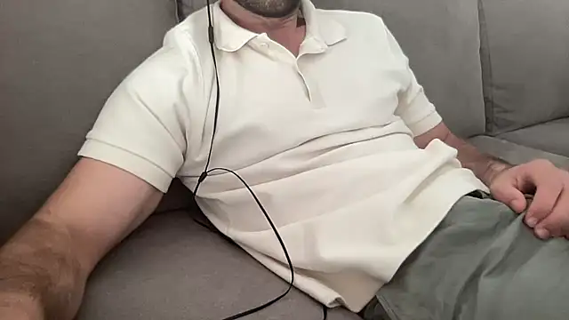 Pmendes98 online show from July 18, 2026, 9:07 am