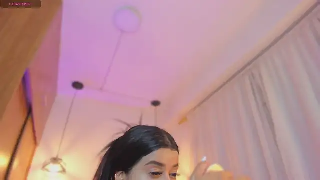 Snapshot of Cassiesteveens chatting on November 13, 2025, 10:57 pm Cassiesteveens online show from November 13, 2025, 10:57 pm