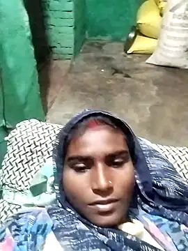 Big Lovexx online show from November 20, 2025, 9:36 pm