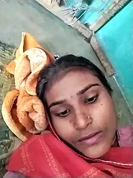 Big Lovexx online show from April 9, 2026, 8:42 am