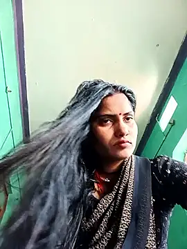 Pushpa hotty online show from April 2, 2026, 3:35 am