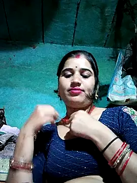 Hot kamla online show from February 9, 2026, 9:29 am