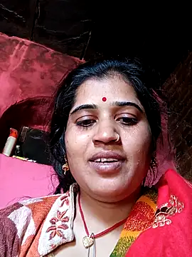 Hot kamla online show from November 28, 2025, 7:19 am