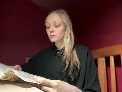 moonlight fiend online show from December 22, 2025, 11:21 am