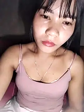 gugu0022 online show from February 27, 2026, 9:25 pm