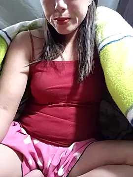 Snapshot of Lyly_sexyy chatting on December 16, 2025, 12:26 am Lyly sexyy online show from December 16, 2025, 12:26 am