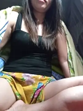 Snapshot of Lyly_sexyy chatting on April 4, 2026, 9:43 pm Lyly sexyy online show from April 4, 2026, 9:43 pm