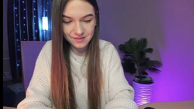 luna lust 212 online show from February 6, 2026, 4:30 am