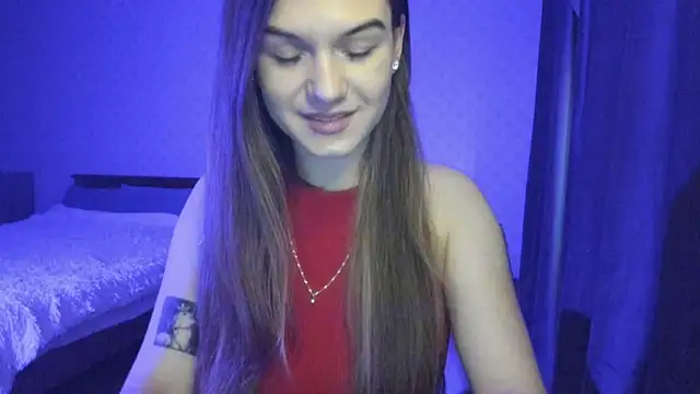 luna lust 212 online show from December 4, 2025, 4:33 am