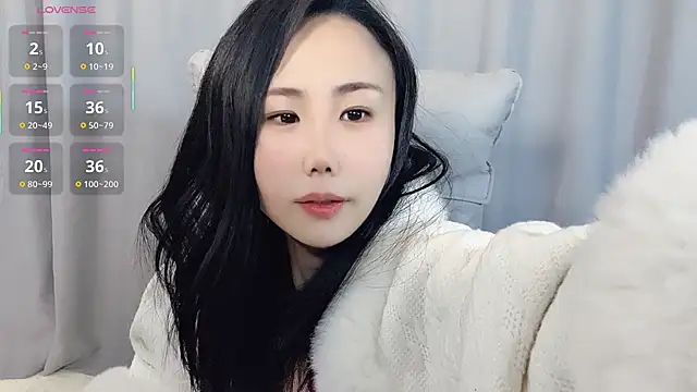 Snow1ice online show from November 17, 2025, 5:33 am