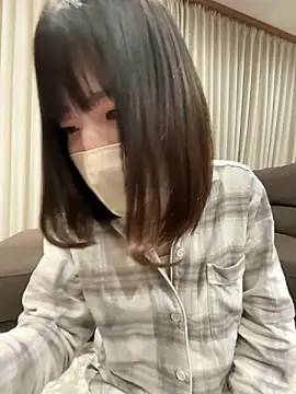 mayumichan13 online show from April 8, 2026, 8:21 pm