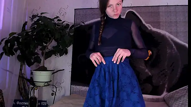 Personal Bulldozer online show from November 26, 2025, 1:44 pm