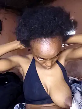 Beverlygurlx6 online show from April 14, 2026, 11:15 am