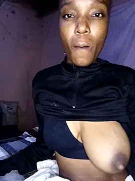 Beverlygurlx6 online show from March 22, 2026, 5:53 am