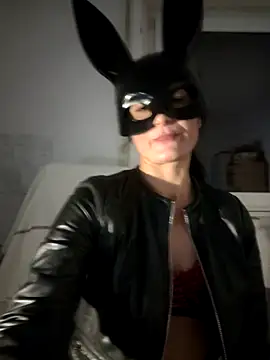 Snapshot of cameleonix18 chatting on November 21, 2025, 8:52 pm cameleonix18 online show from November 21, 2025, 8:52 pm