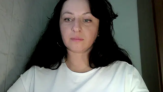 MelinaAx online show from March 18, 2026, 9:48 pm