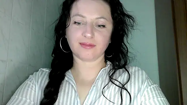 MelinaAx online show from April 18, 2026, 7:40 pm