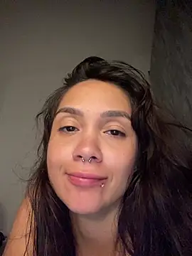 Snapshot of carolsapequinha chatting on June 25, 2026, 4:54 am carolsapequinha online show from June 25, 2026, 4:54 am