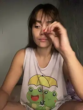 Snapshot of carolsapequinha chatting on June 5, 2026, 1:21 am carolsapequinha online show from June 5, 2026, 1:21 am