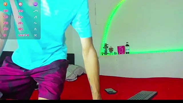 kaiborman00 online show from February 1, 2026, 3:16 am