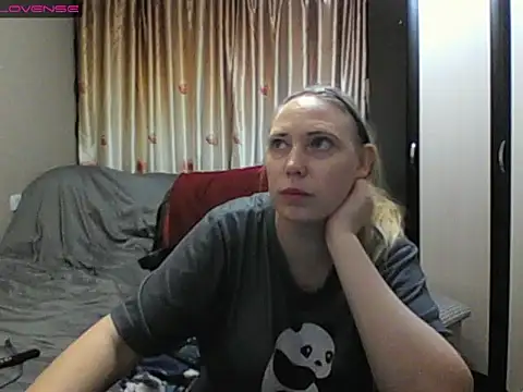 JenniDeep online show from March 2, 2026, 3:41 pm