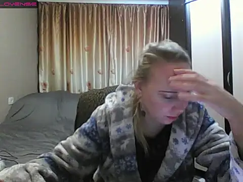 JenniDeep online show from March 12, 2026, 8:46 pm