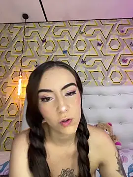 MelanyyJhonson15 online show from March 23, 2026, 2:44 am