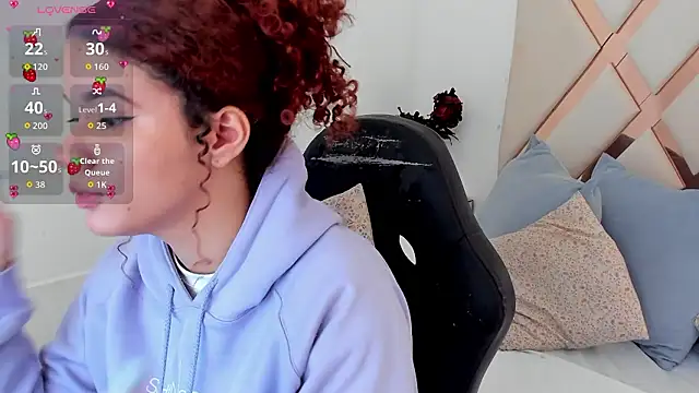 avrilwaynee online show from March 2, 2026, 11:50 am