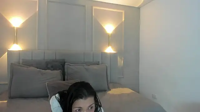 Dulce emi online show from March 24, 2026, 12:27 pm