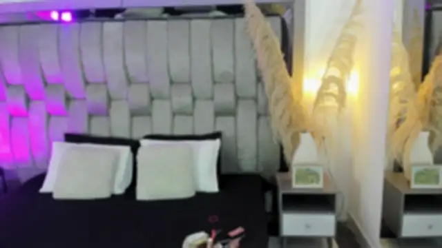 SnakeMuse online show from January 7, 2026, 4:06 am