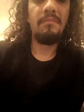 Snapshot of sriussParadise chatting on November 13, 2025, 10:35 pm sriussParadise online show from November 13, 2025, 10:35 pm