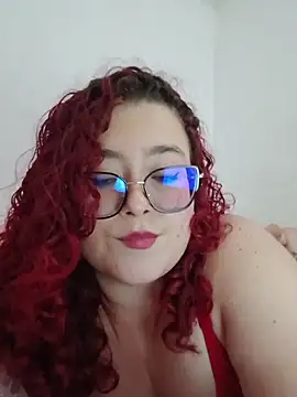 selene rouse  online show from April 18, 2026, 11:38 pm