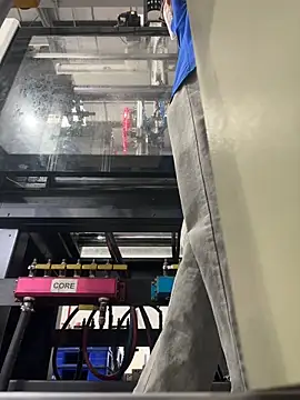 MEFUN- online show from February 9, 2026, 6:39 pm