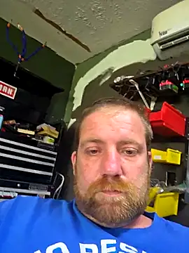 Snapshot of Txweld69 chatting on November 23, 2025, 6:29 pm Txweld69 online show from November 23, 2025, 6:29 pm