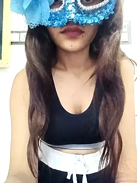 Snapshot of TINA9900 chatting on November 13, 2025, 1:04 pm TINA9900 online show from November 13, 2025, 1:04 pm