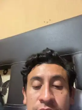 Snapshot of manrrique4567 chatting on February 14, 2026, 4:45 am manrrique4567 online show from February 14, 2026, 4:45 am