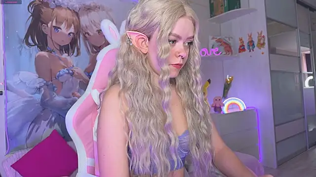 CheekySashaCharm online show from March 7, 2026, 7:37 am